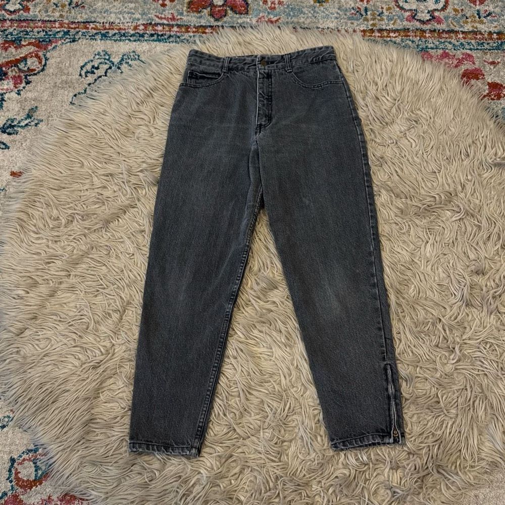 High-Rise Women’s Black Wash Jeans